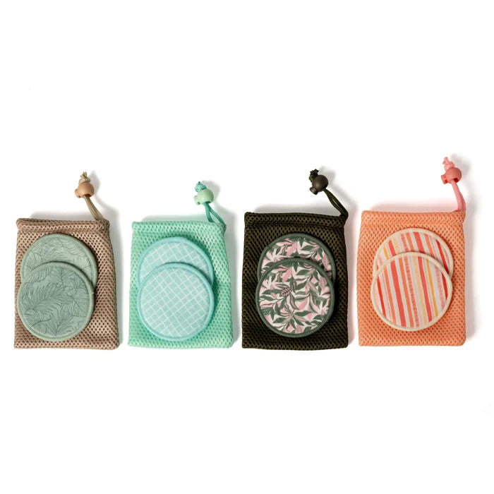 In the Clear - daily makeup removing towels