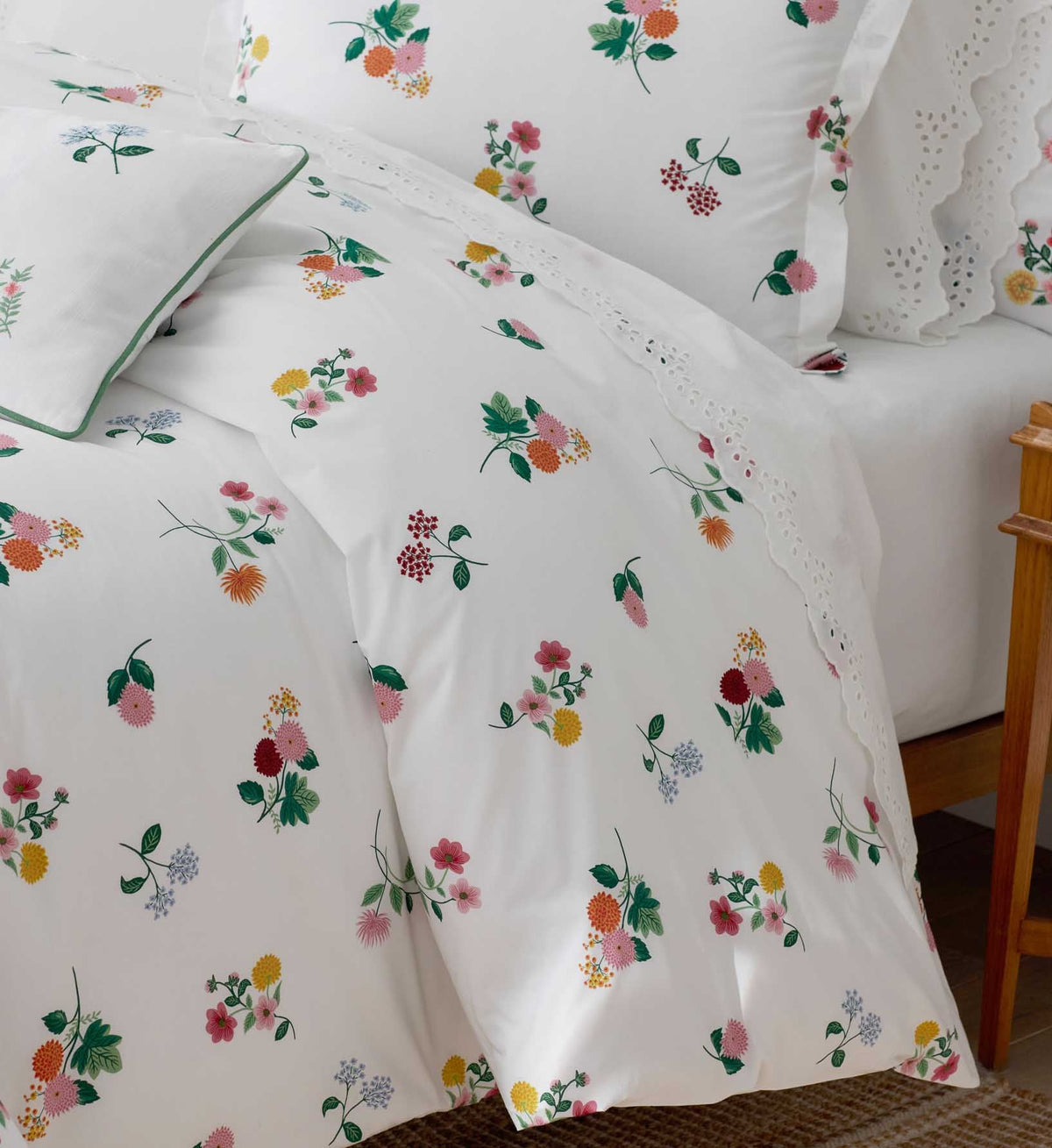 Percale Comforter - Ditsy Dahlia