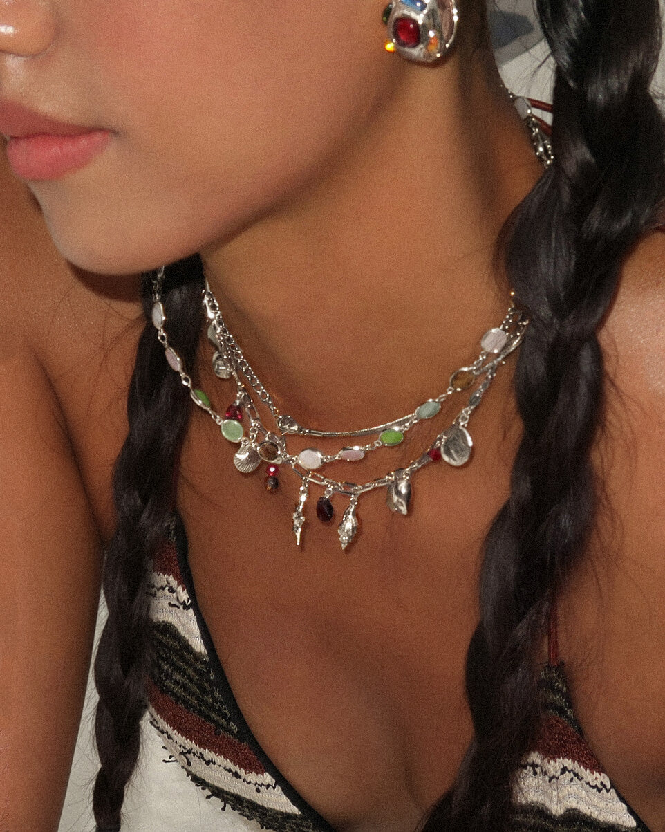 Whimsical Romance Stone Necklace in Silver