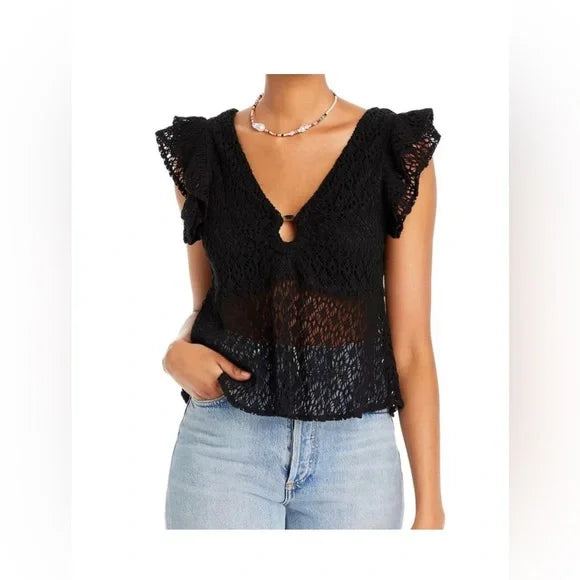 BB Dakota by Steve Madden Crochet Key Hole Sleeveless Top