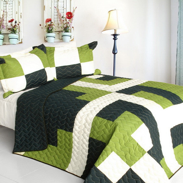 Green White Geometric Crisscross Teen Boy Bedding Full/Queen Quilt Set