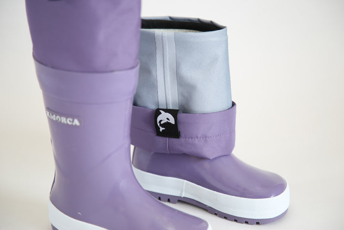Kids grape rain boots with above-knee waders – front view