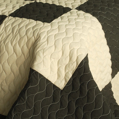 Brown Tan Colorblock Teen Boy Bedding Full/Queen Quilt Set - Detail