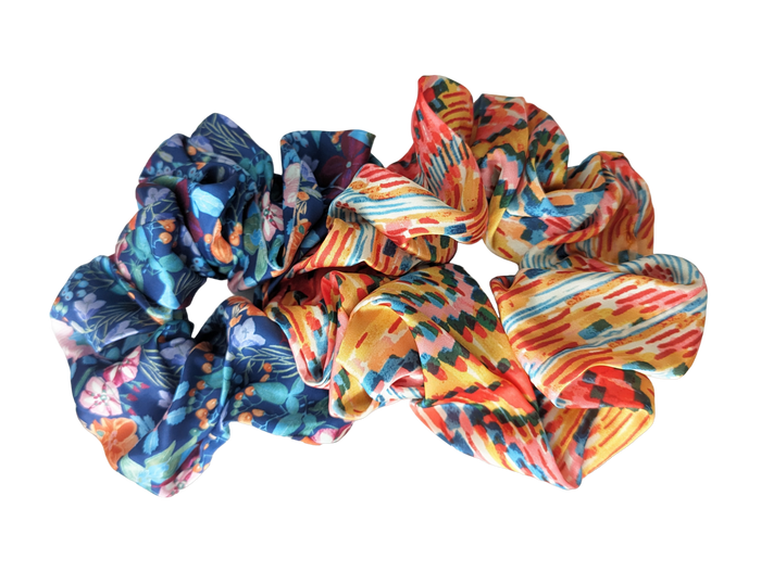Svefnteygjur elastic bands for sleep improvement on a white background