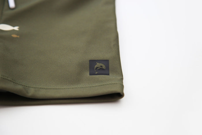 Close-up of quick-dry fabric – Trout Kalamata boardie shorts