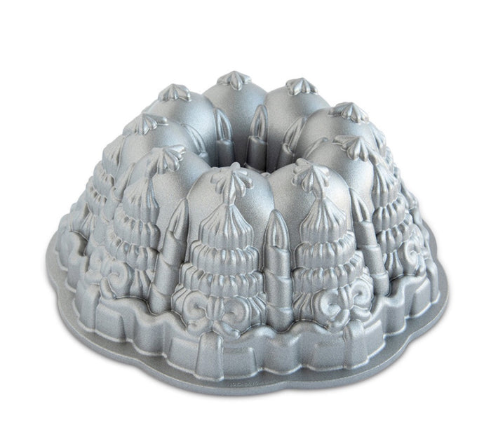 Very Merry Bundt® Pan | Nordic Ware
