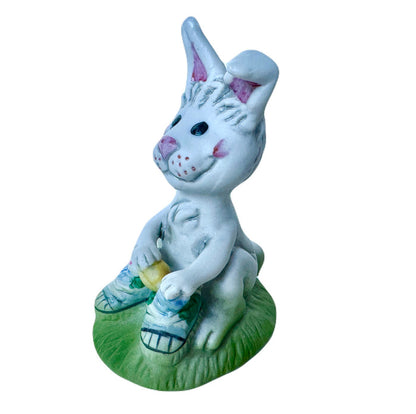 Vintage Suzy’s Zoo Easter Bunny Rabbit with Easter Eggs 3.5" Collectible Figurine Statue by Suzy Spafford Enesco 1979