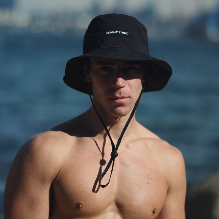 X NICK - BUCKET HAT BLACK